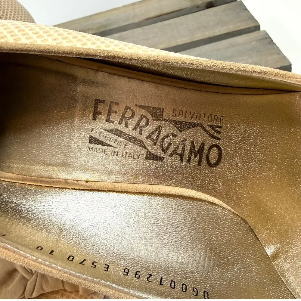 Salvatore Ferragamo Zucchero Leather Reptile Suede Bow Pumps Heels Beige Size 10